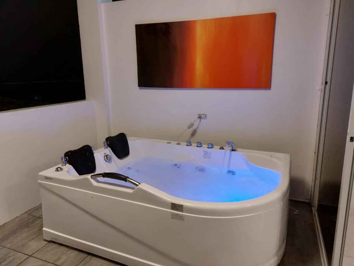 Bonsai Jacuzzi Suites ปางเลา ภายนอก รูปภาพ