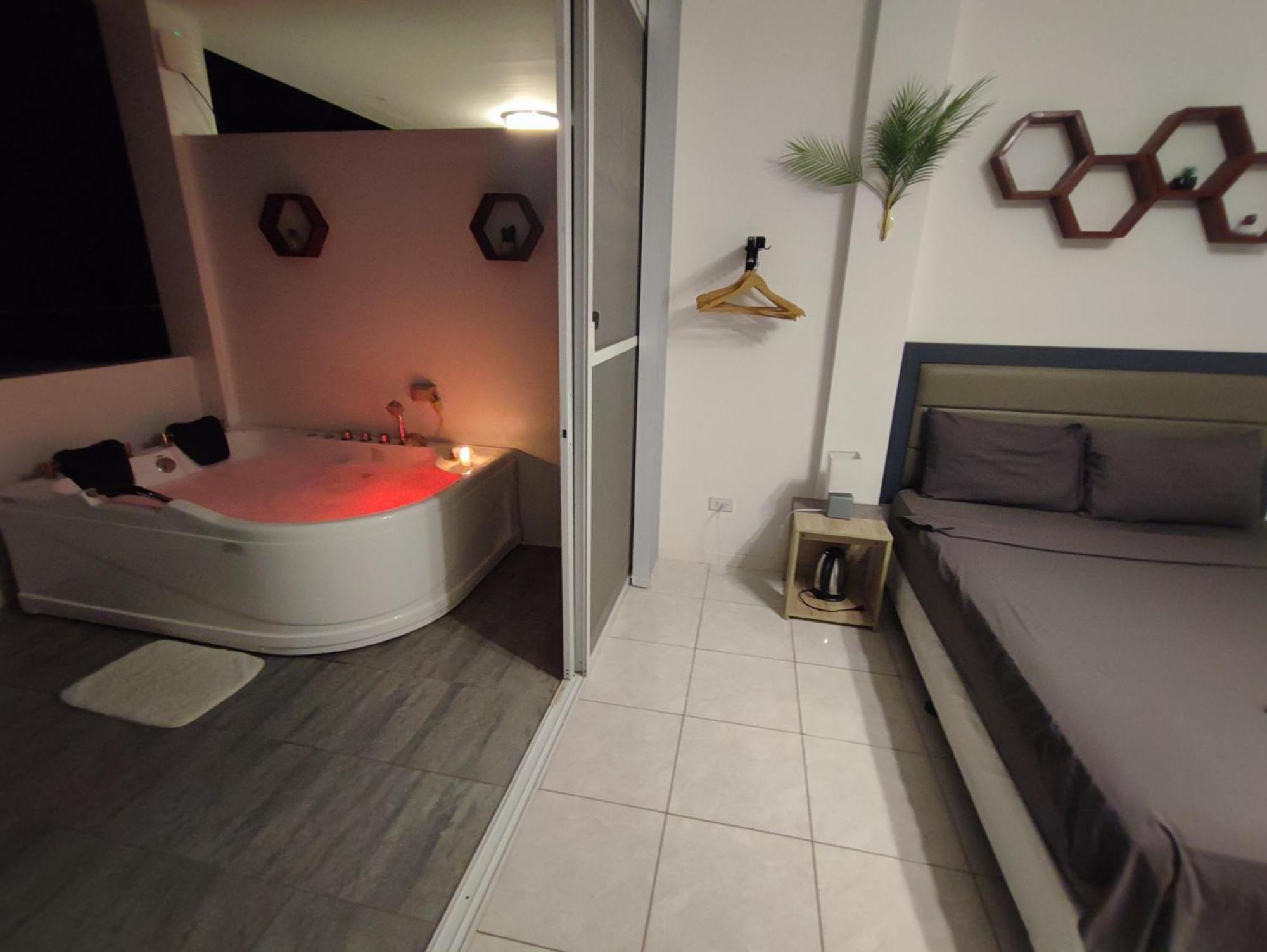 Bonsai Jacuzzi Suites ปางเลา ภายนอก รูปภาพ