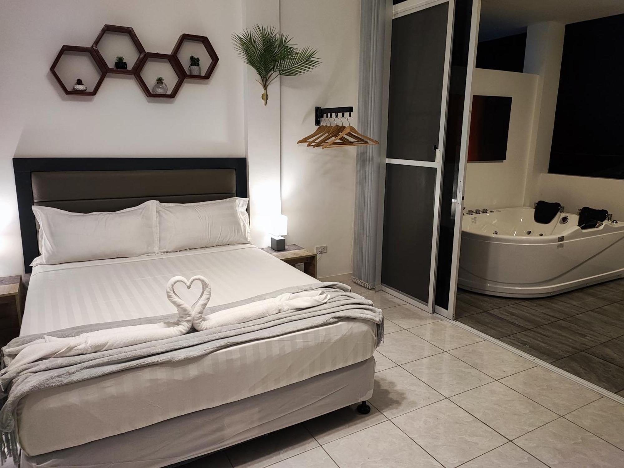 Bonsai Jacuzzi Suites ปางเลา ภายนอก รูปภาพ